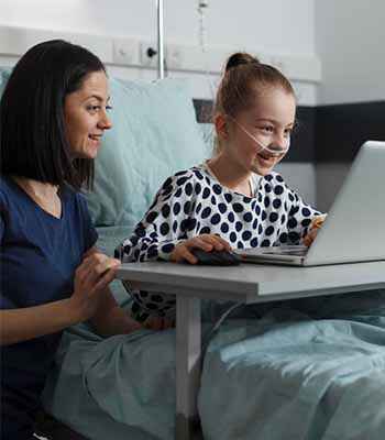 Expert patient care service with qualified medical professional monitoring vital signs